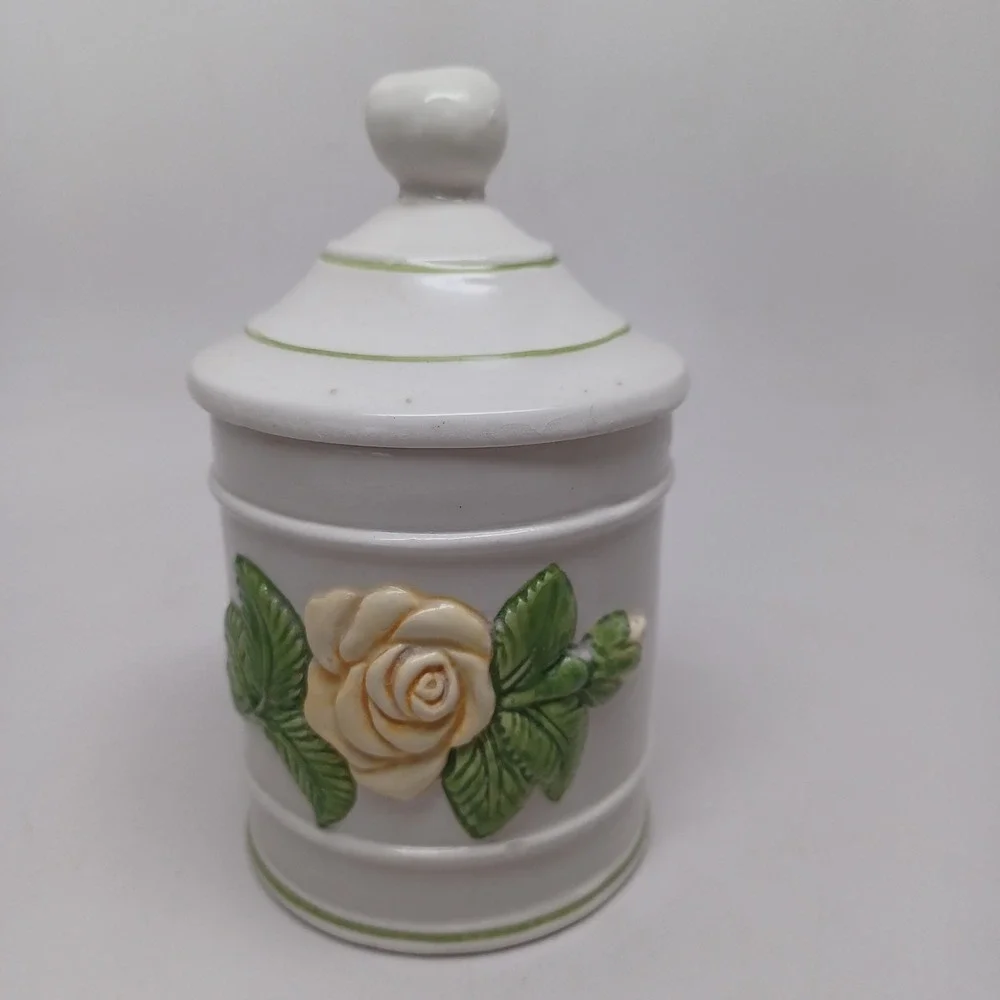 N/A storing decorative delicate